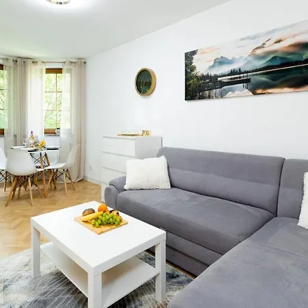 Wonder - W Sercu Karpacza, Blisko Deptaka I Terenow Zielonych كارباش